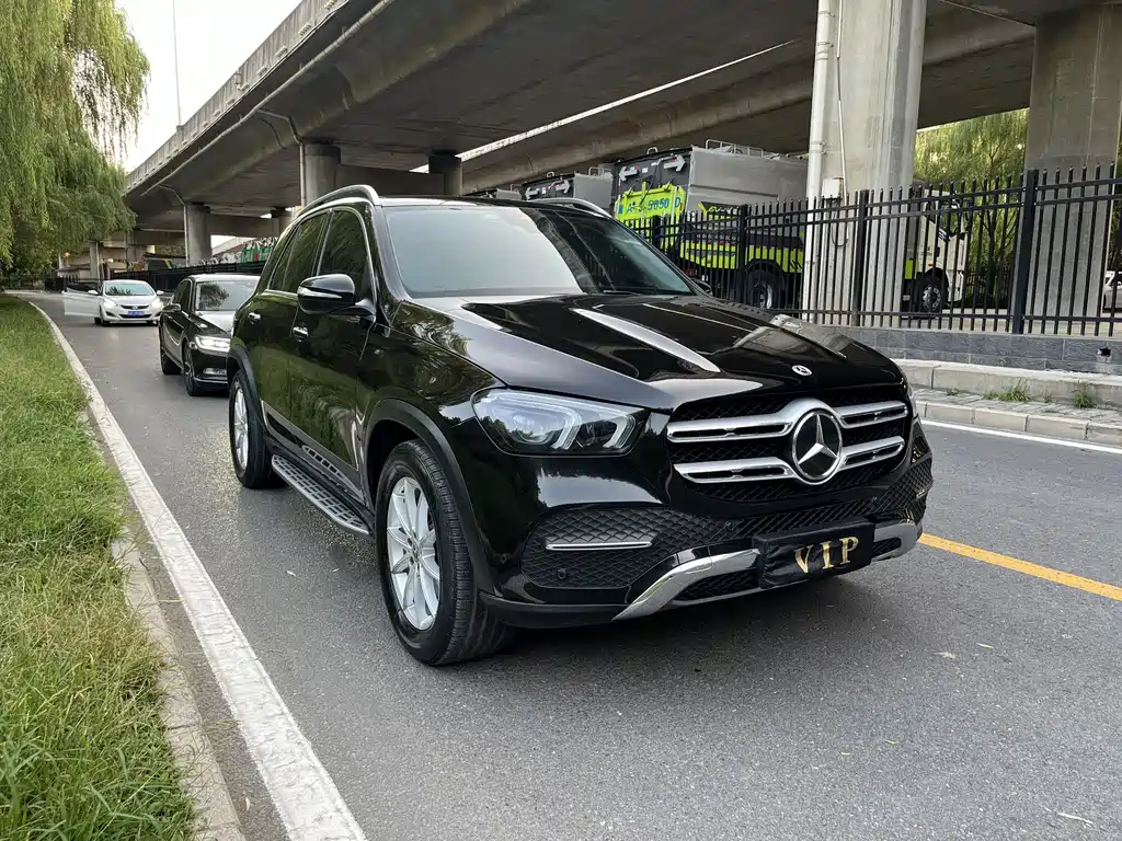 Mercedes-Benz GLE (Import) — миниатюра 3