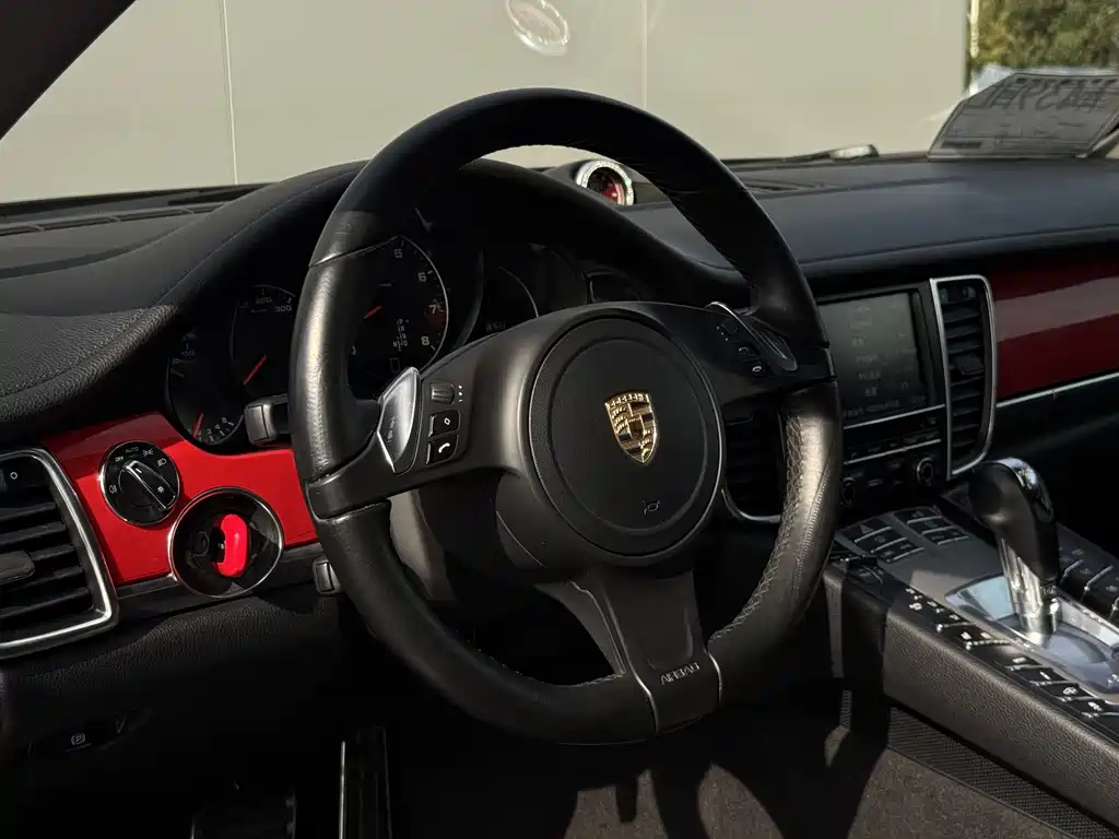 Porsche Panamera — миниатюра 16