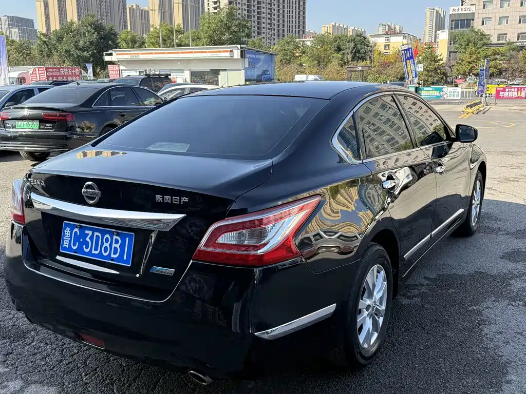 Nissan Teana — миниатюра 9