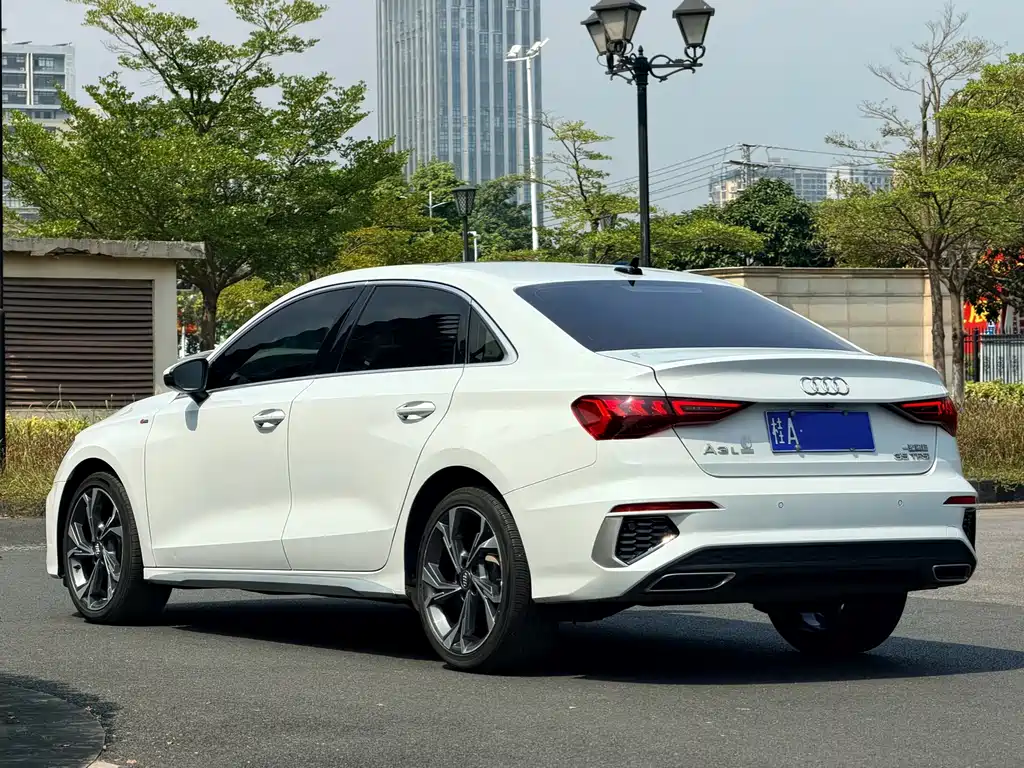 Audi A3 — миниатюра 4