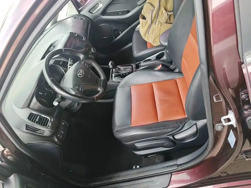 Kia K3 — миниатюра 15