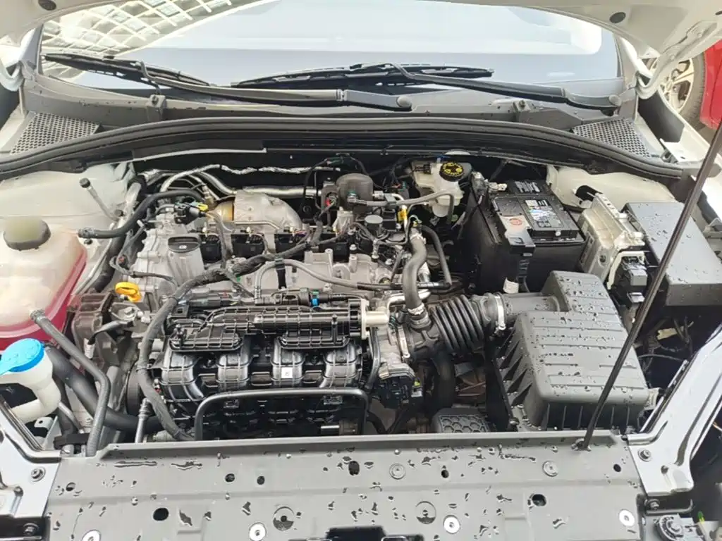 Roewe i5 — миниатюра 20
