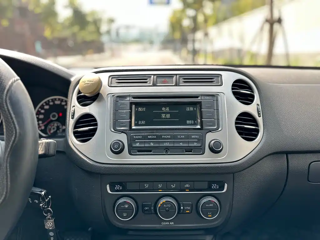 Volkswagen Tiguan — миниатюра 21