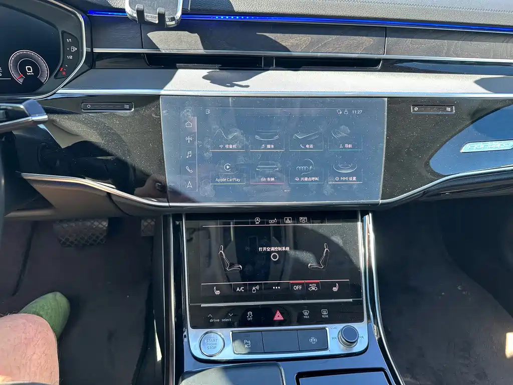 Audi A8 — миниатюра 13