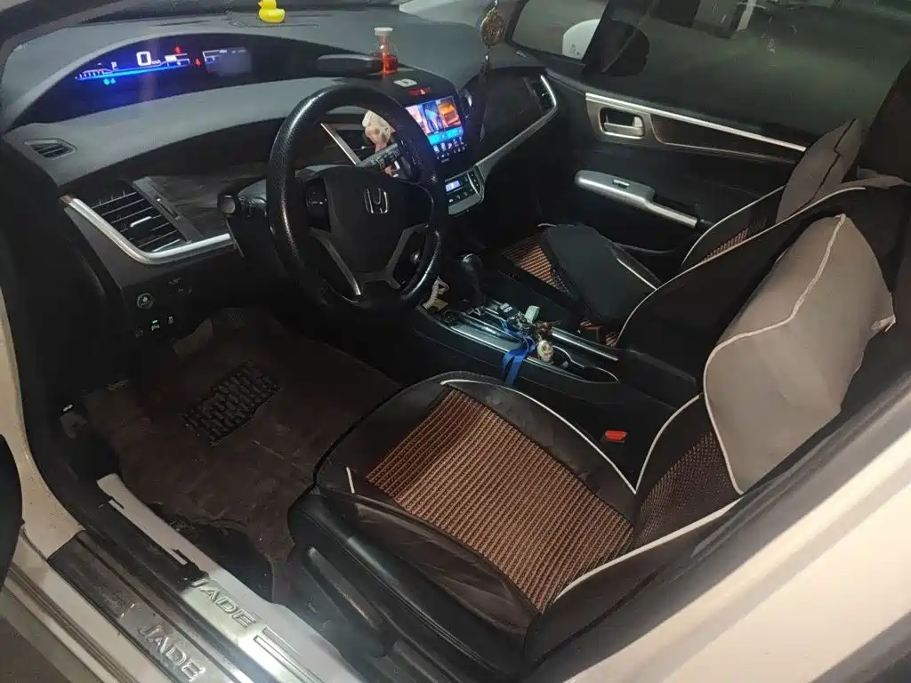 Honda Jade — миниатюра 8