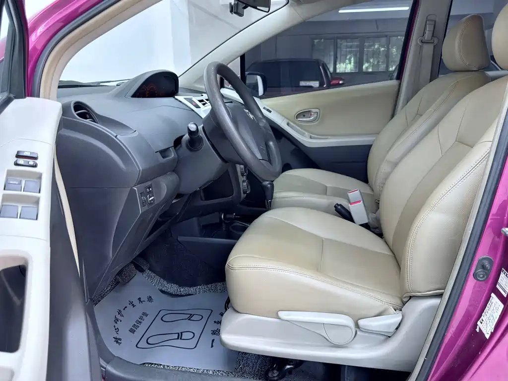 Toyota Yaris — миниатюра 3