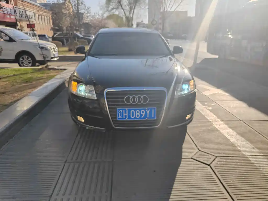 Audi A6L 2010 2.0 TFSI MT