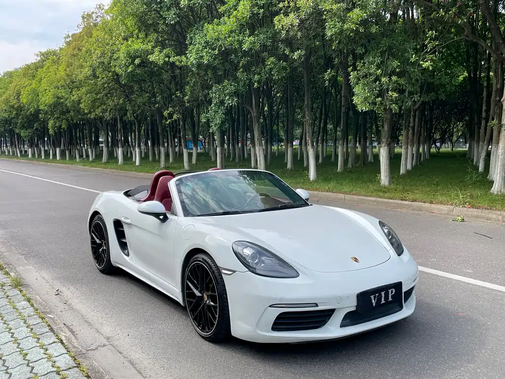 Porsche 718 2016 Boxster 2.0T
