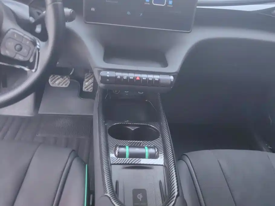 BYD Dolphin — миниатюра 16