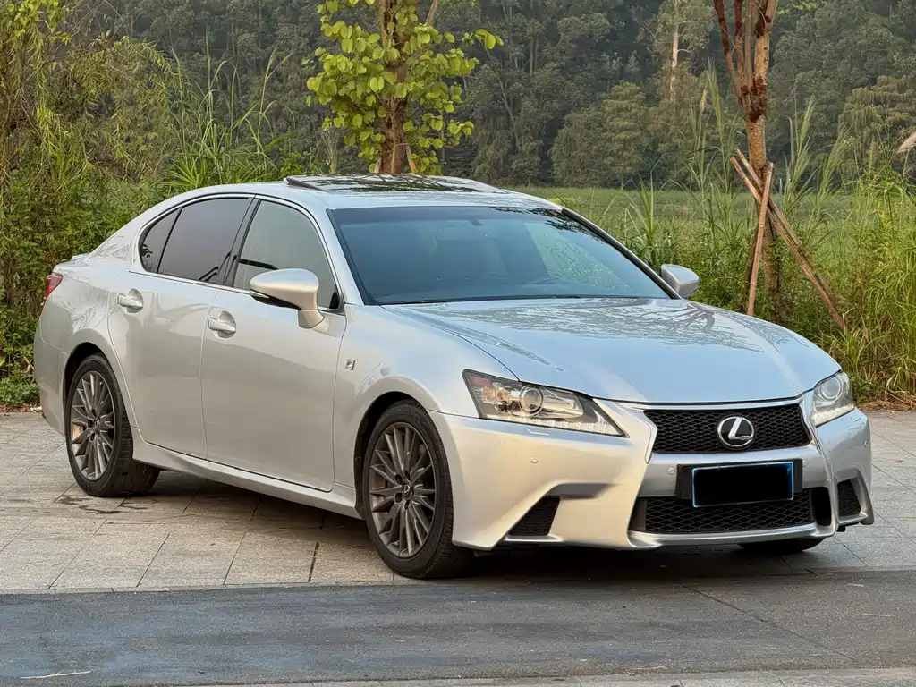 Lexus GS — миниатюра 3