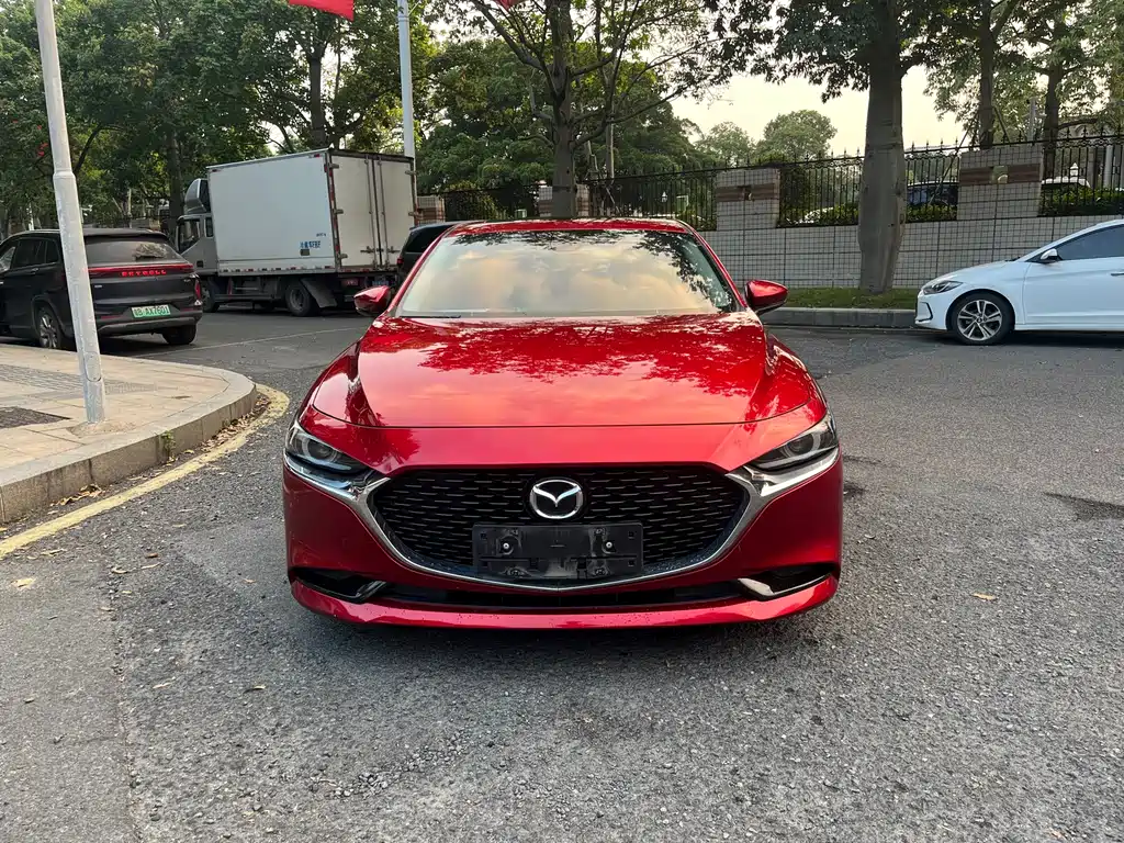 Mazda 3 Axela — миниатюра 2