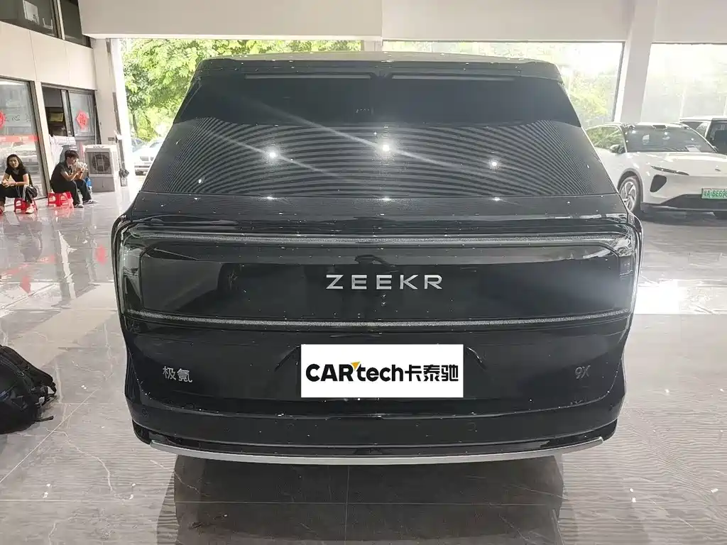 Zeekr Полярный криптон 9X — миниатюра 4