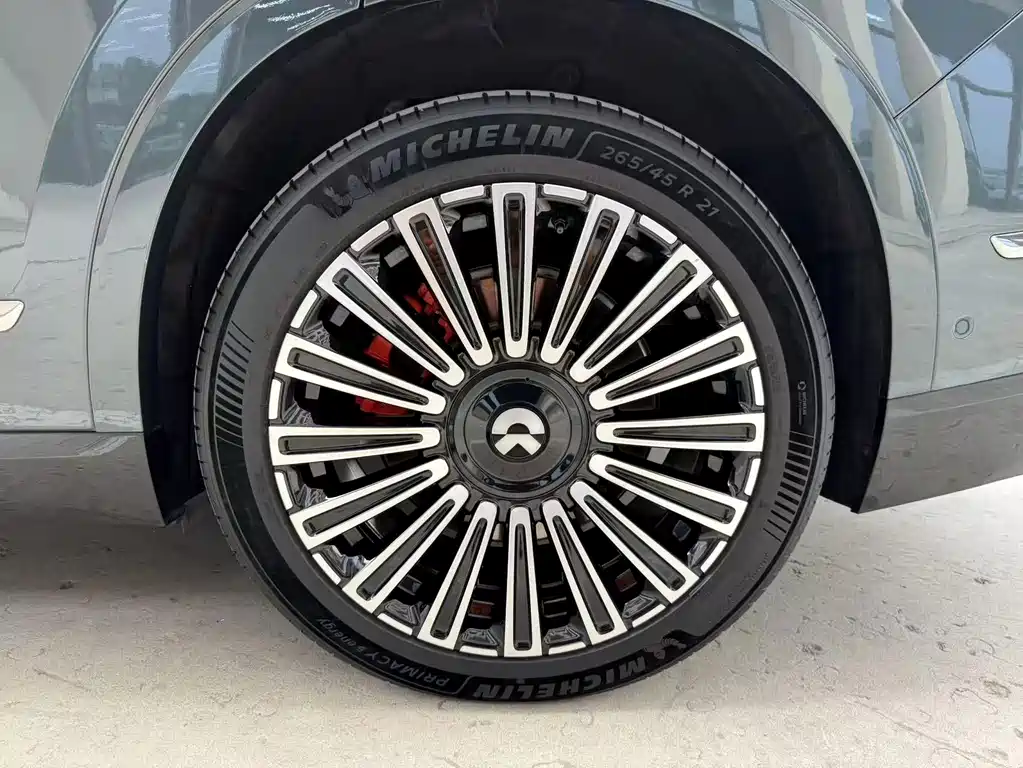 NIO ES8 — миниатюра 13