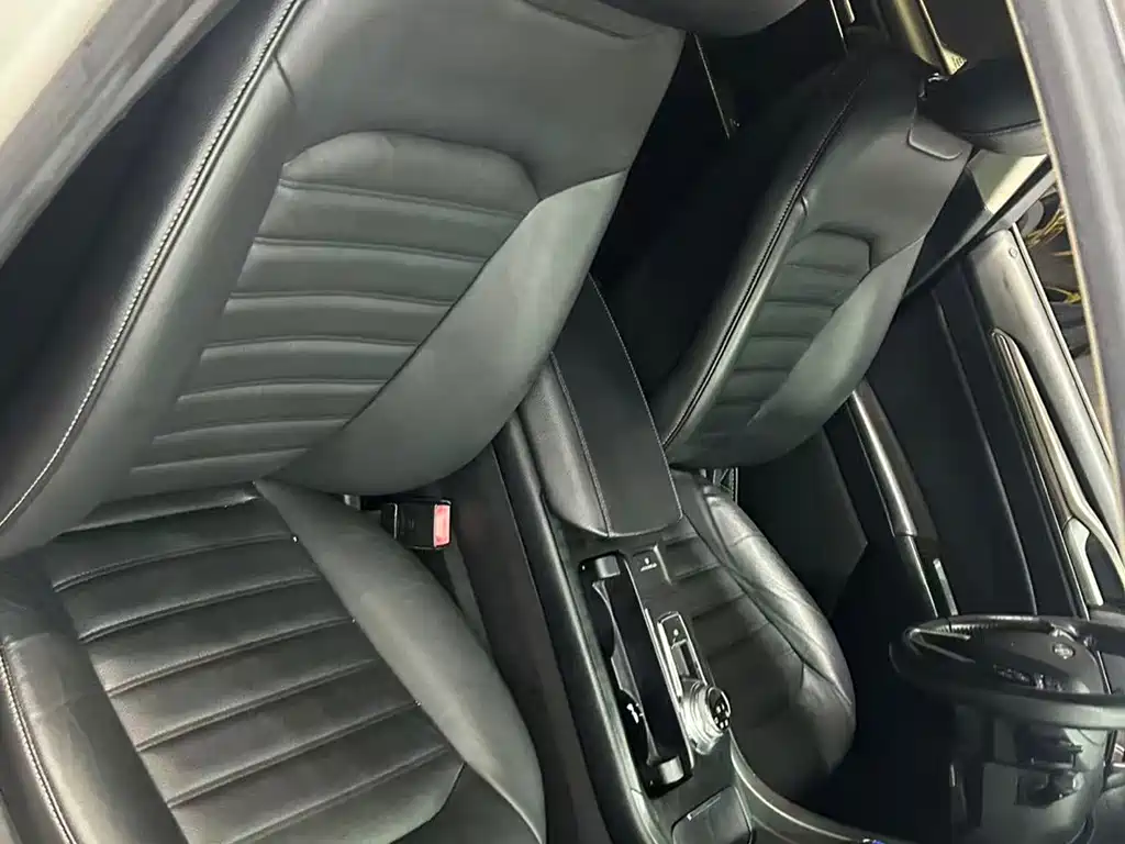 Ford Mondeo — миниатюра 14