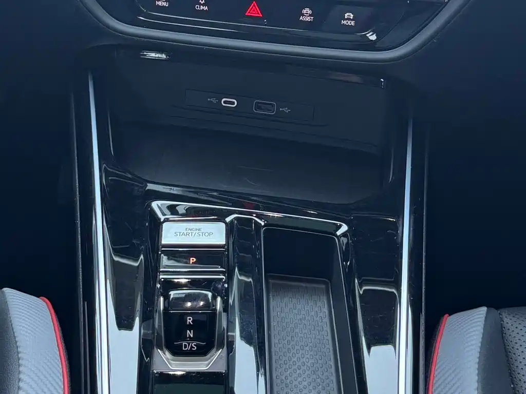 Volkswagen Lamando — миниатюра 10