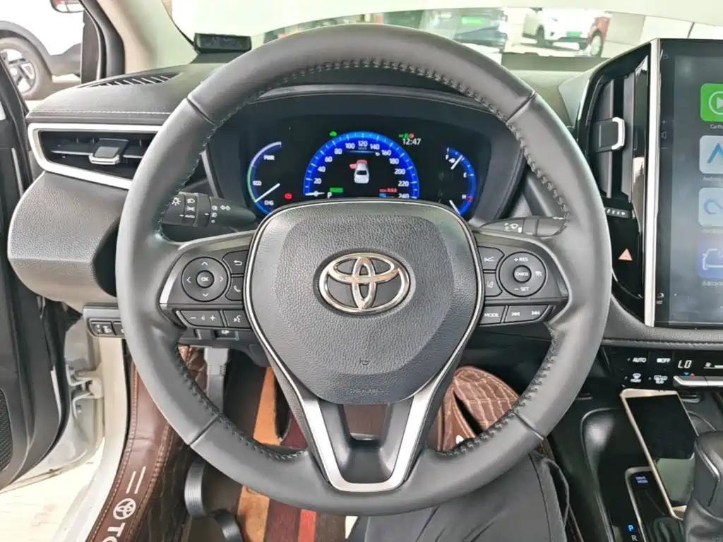 Toyota Corolla — миниатюра 11
