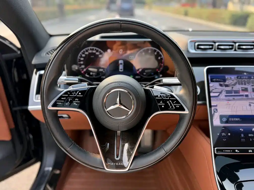 Mercedes-Benz S-Class — миниатюра 7