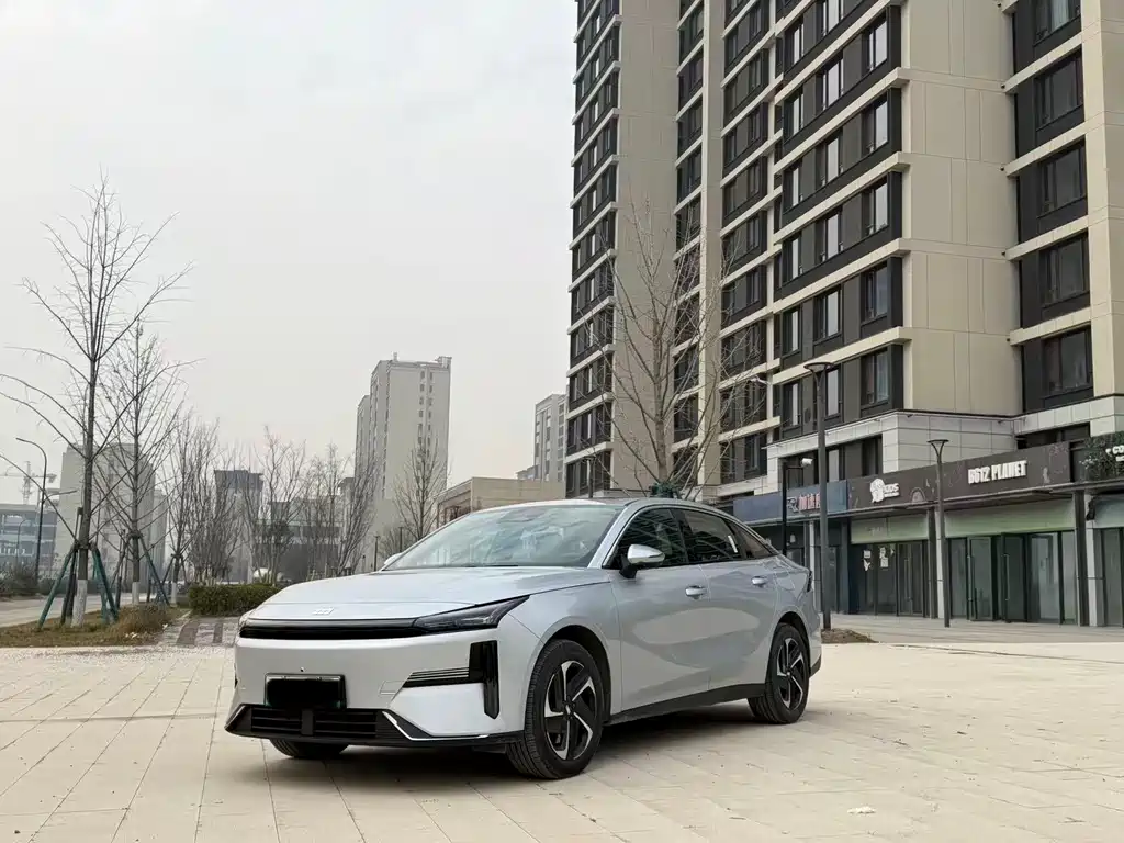 GEELY GALAXY GALAXY L6