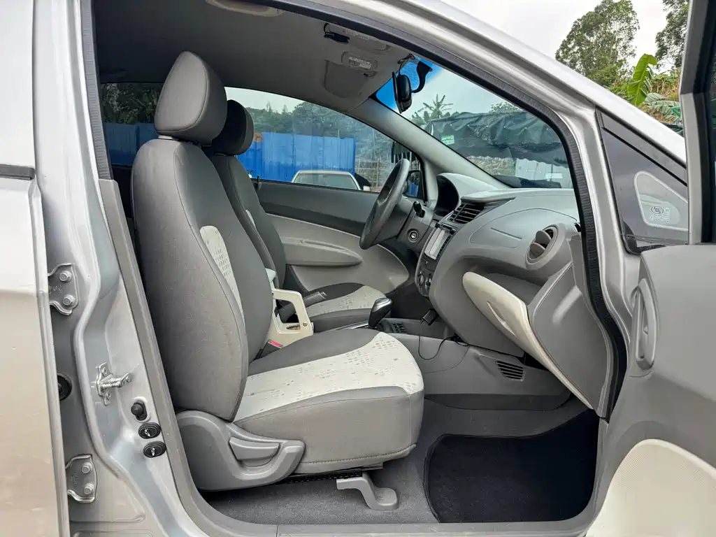 Chevrolet Sail 2013 1.2L AMT