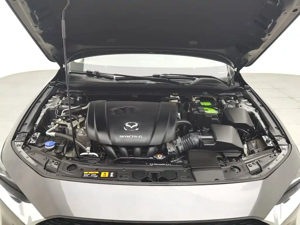 Mazda 3 Axela — миниатюра 6