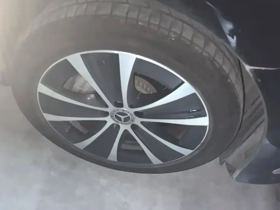 Mercedes-Benz E-Class New Energy — миниатюра 6