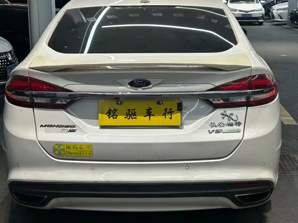 Ford Mondeo — миниатюра 5
