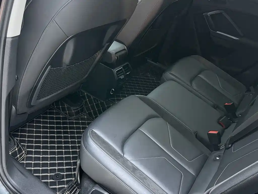 Audi Q3 Sportback — миниатюра 11