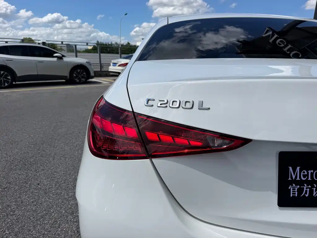 Mercedes-Benz C-Class — миниатюра 20
