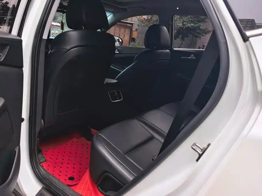 Hyundai Tucson — миниатюра 11