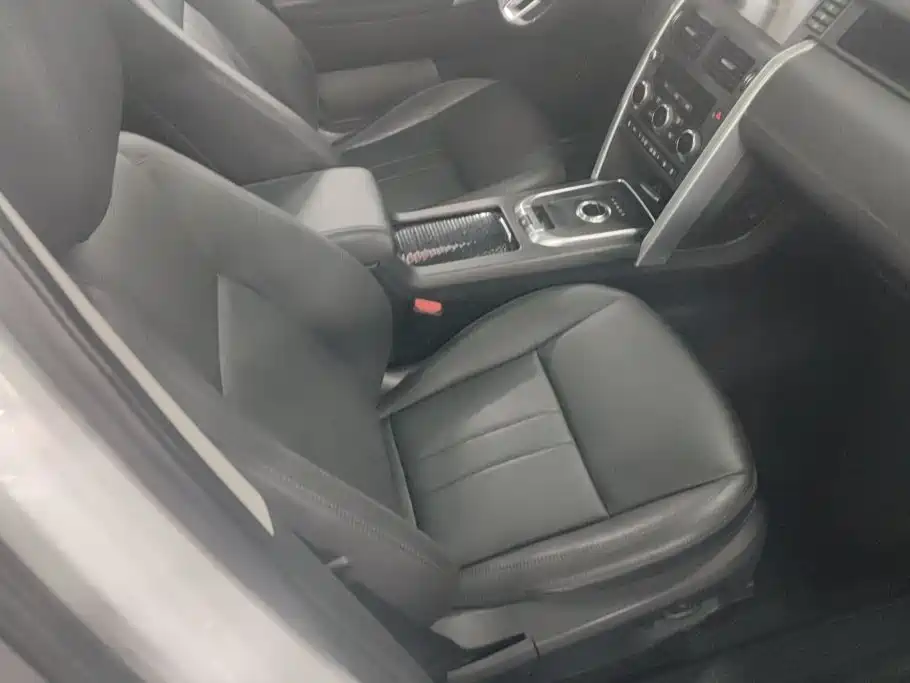 Land Rover Discovery Sport — миниатюра 8