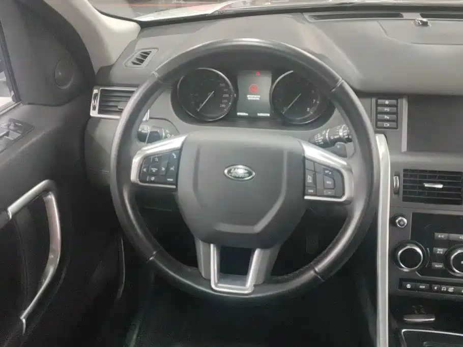Land Rover Discovery Sport — миниатюра 15