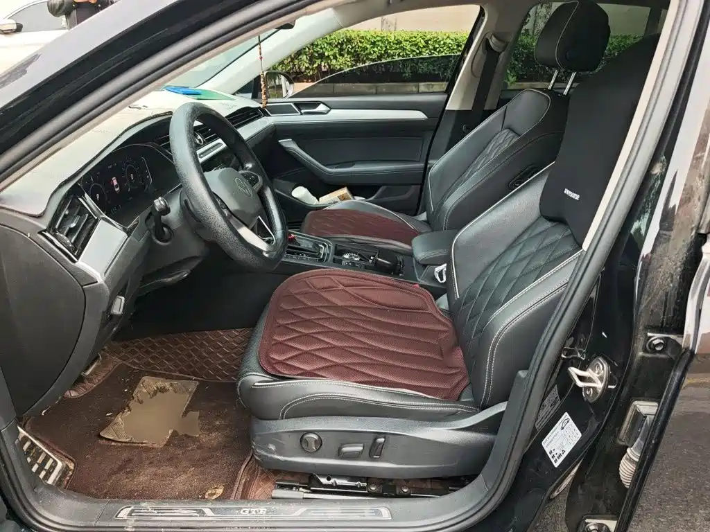 Volkswagen Magotan PHEV — миниатюра 16