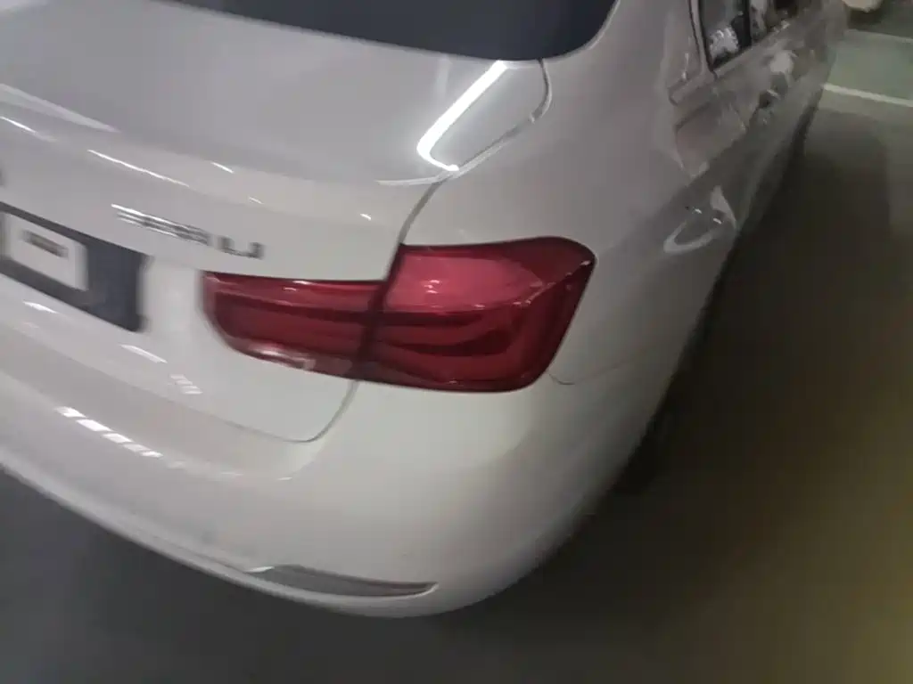 BMW 3 Series — миниатюра 8