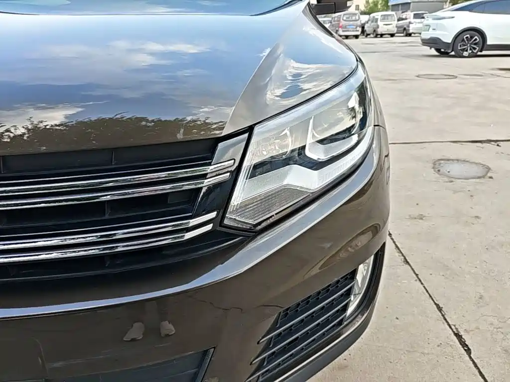 Volkswagen Tiguan — миниатюра 24