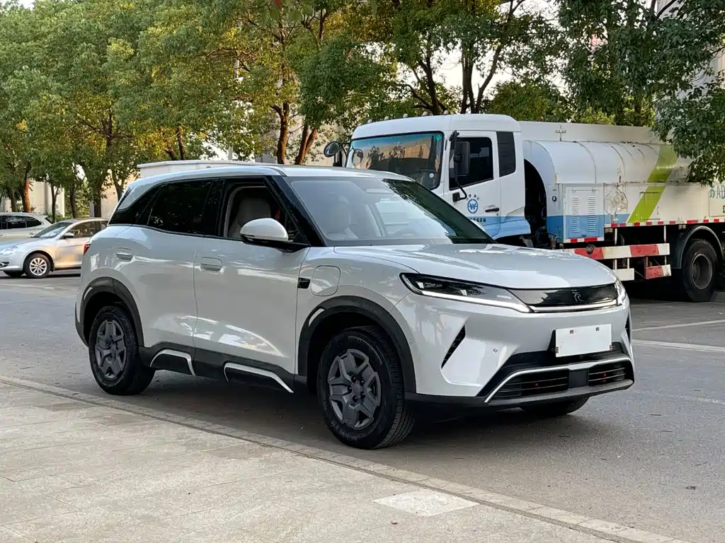 BYD Yuan UP — миниатюра 5