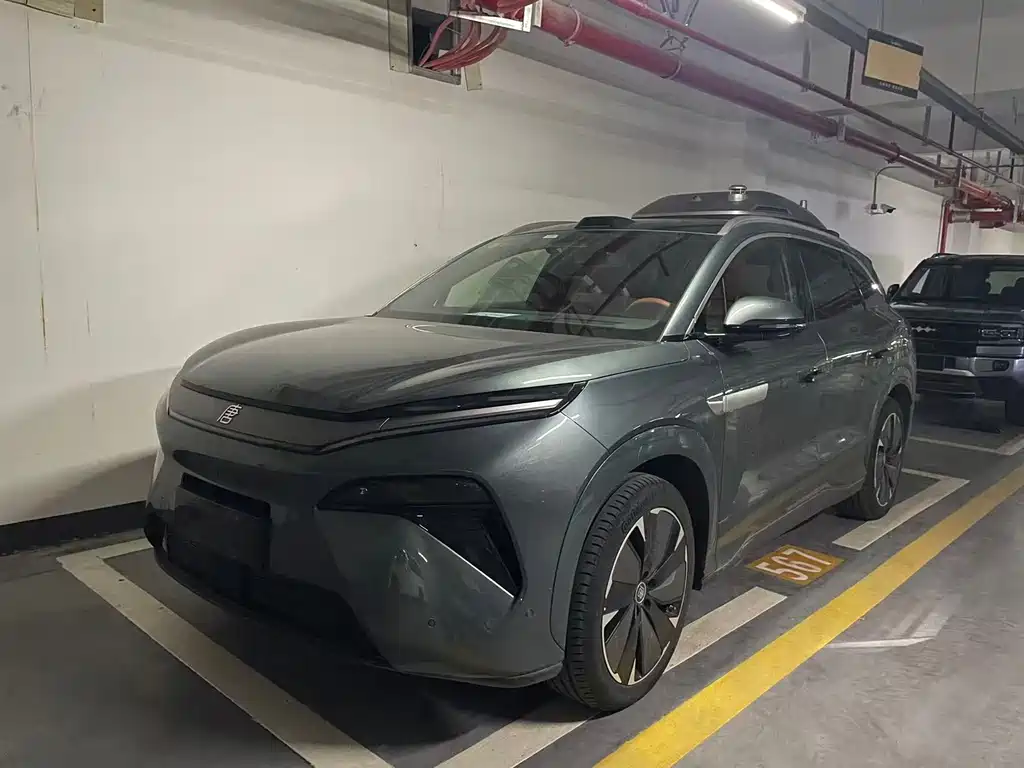 Byd 唐L 2025