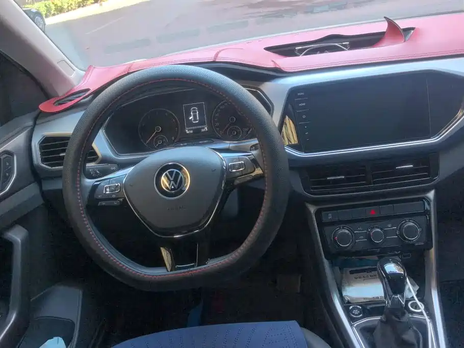 Volkswagen T-Cross — миниатюра 15