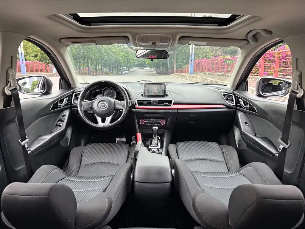 Mazda 3 Axela — миниатюра 13