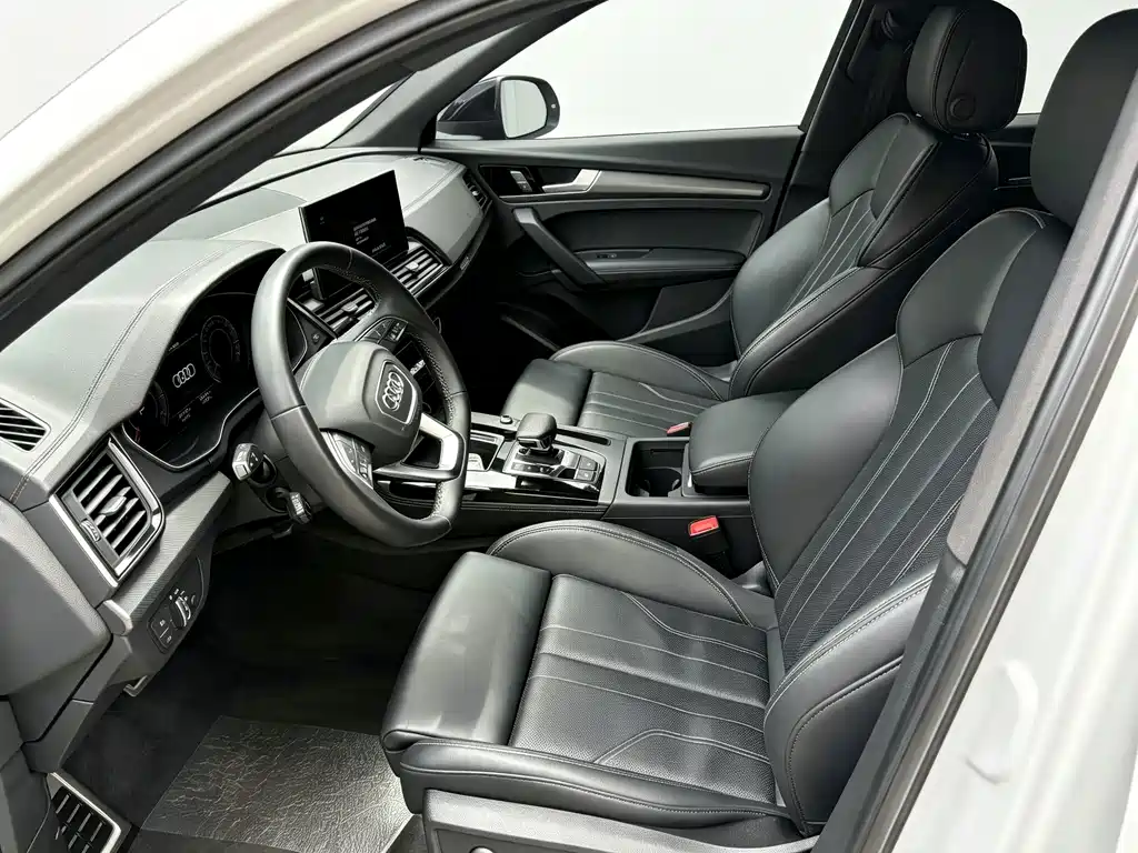 Audi Q5L — миниатюра 3