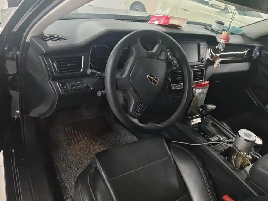 Hongqi Hongqi H7 — миниатюра 12