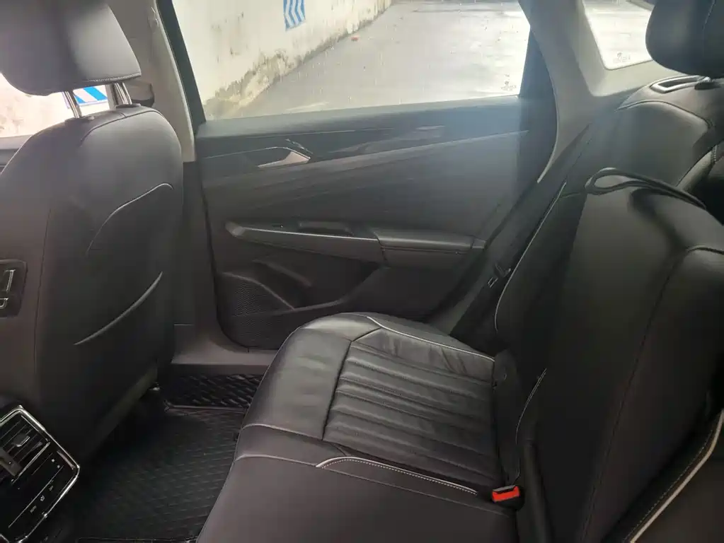 Volkswagen Passat — миниатюра 6