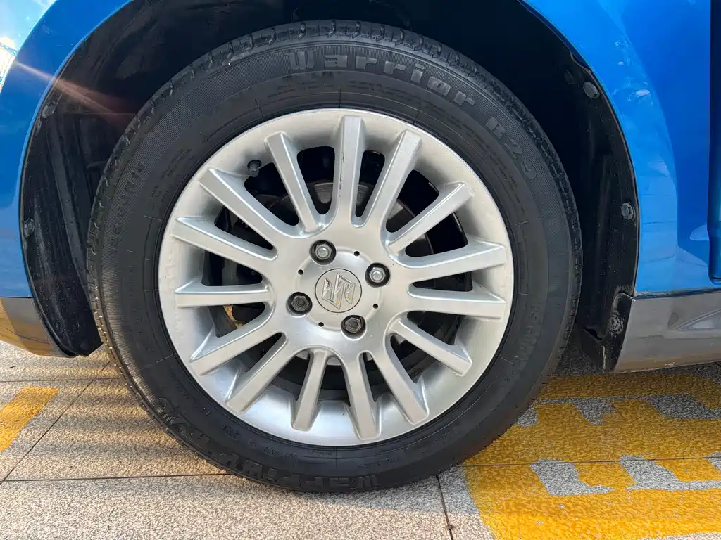 Suzuki Swift — миниатюра 15