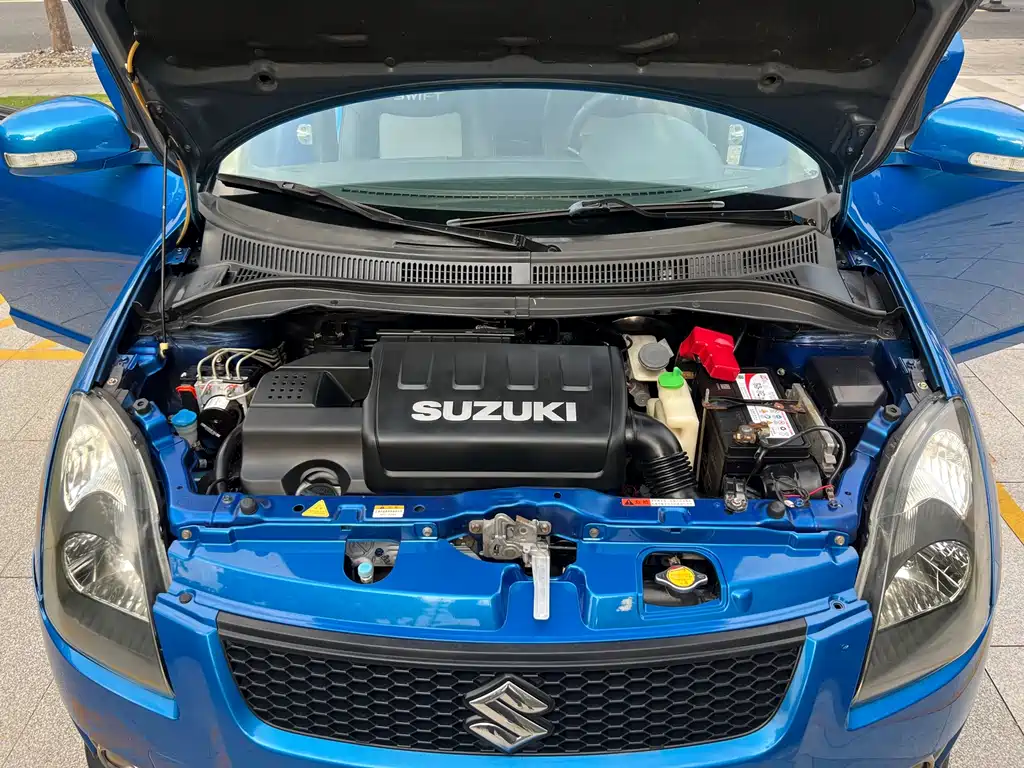 Suzuki Swift — миниатюра 13