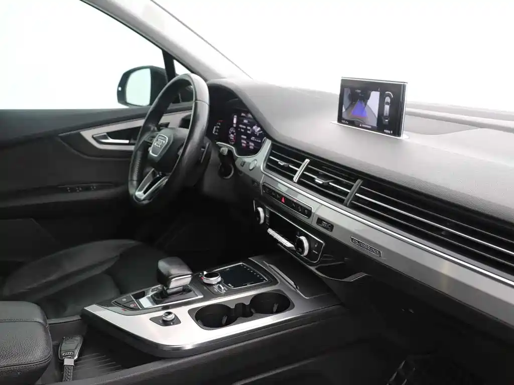 Audi Q7 2018 40 TFSI Comfort