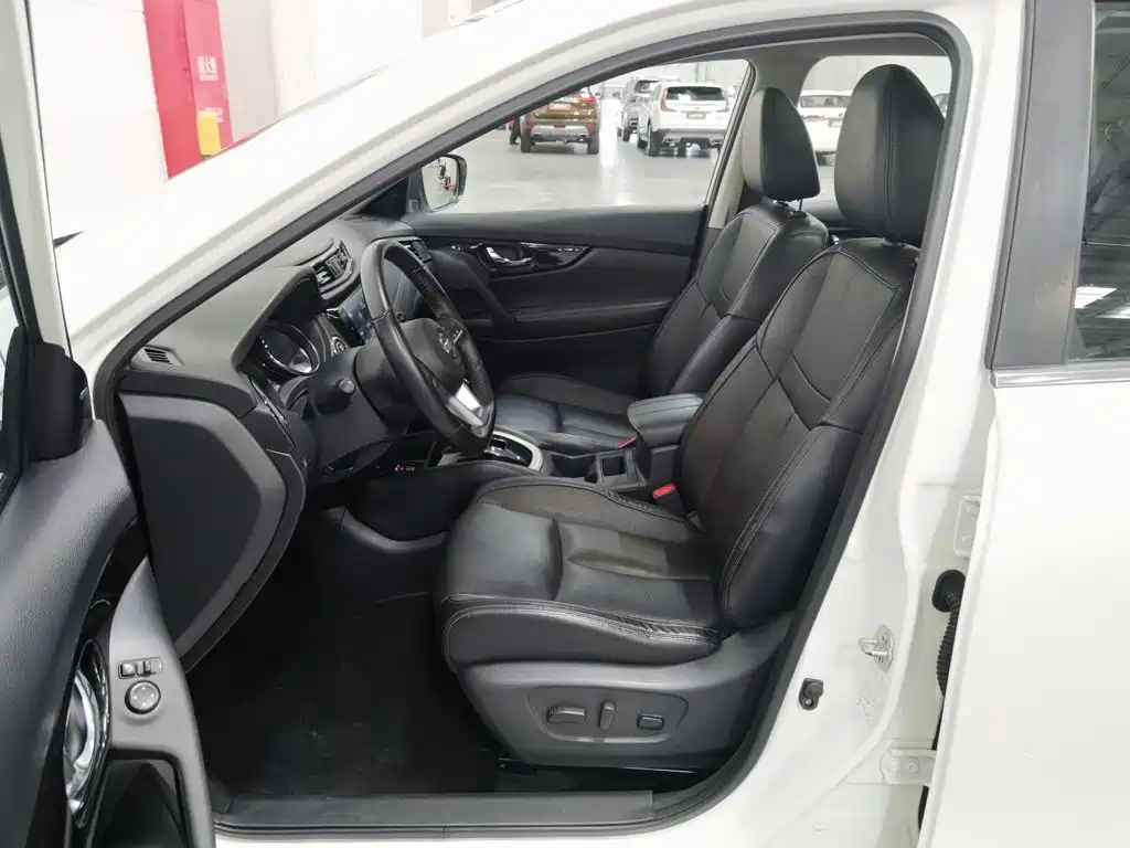 Nissan X-Trail — миниатюра 10