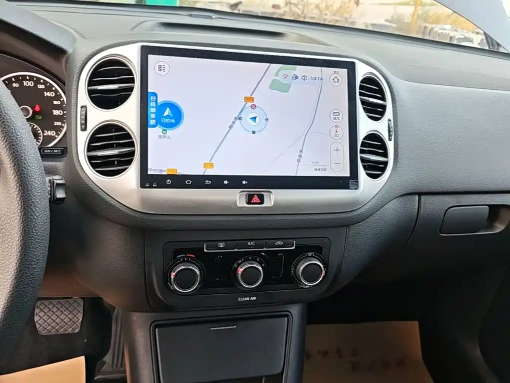 Volkswagen Tiguan — миниатюра 13