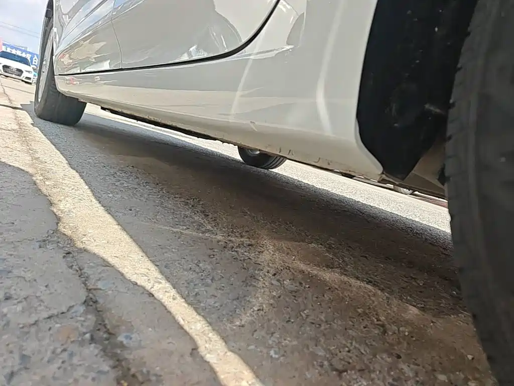 Roewe i5 — миниатюра 22