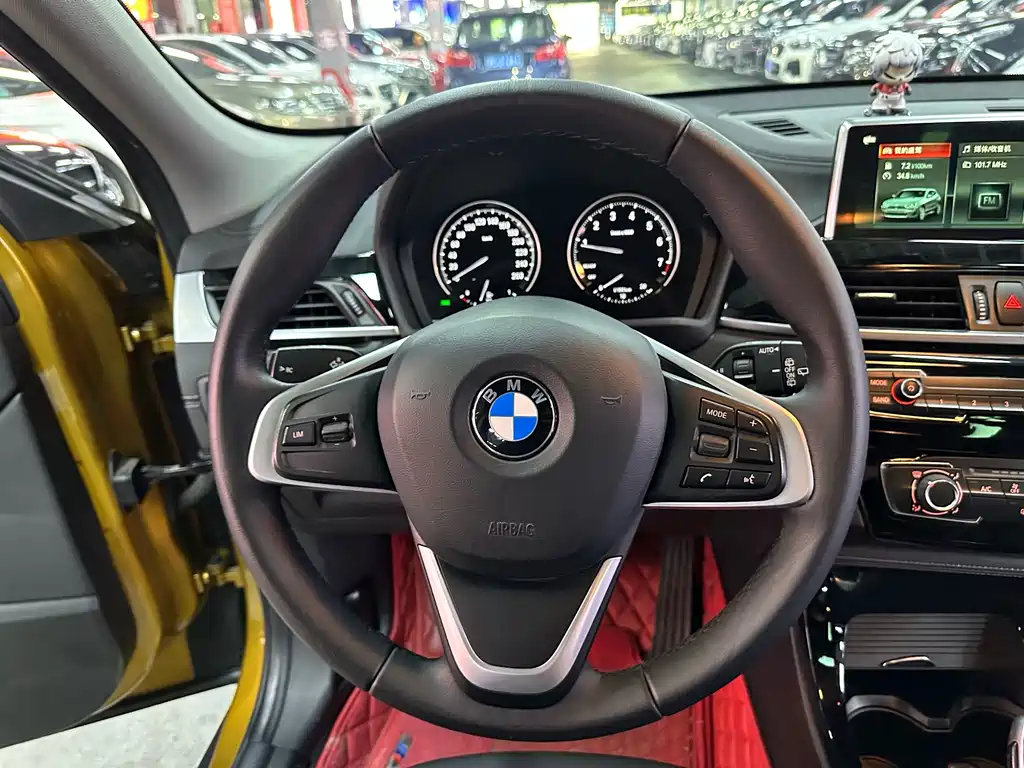 BMW X2 (Import) — миниатюра 13