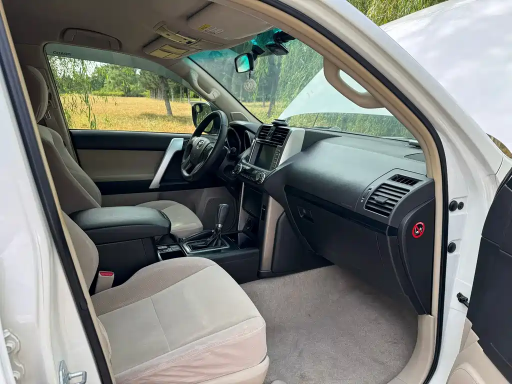 Toyota Prado (Import) — миниатюра 6
