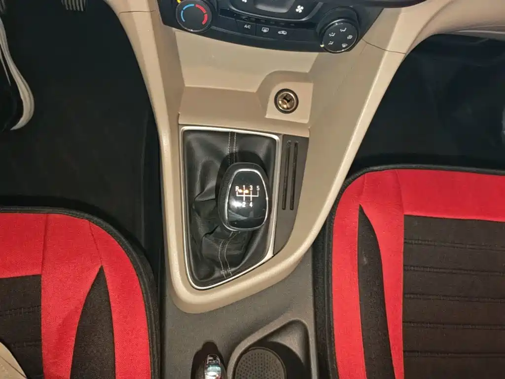 Buick Excelle — миниатюра 14